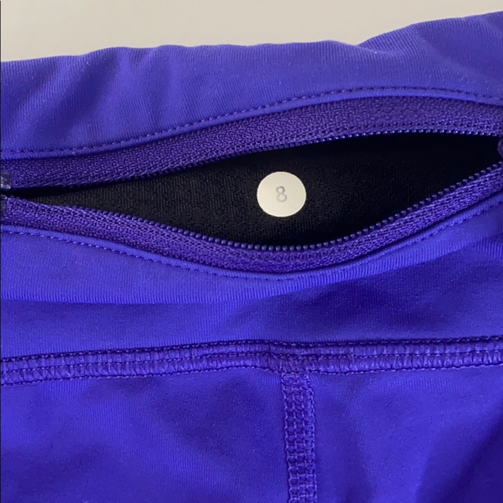 Lululemon Cropped Leggings Size 8 - Picture 4 of 6